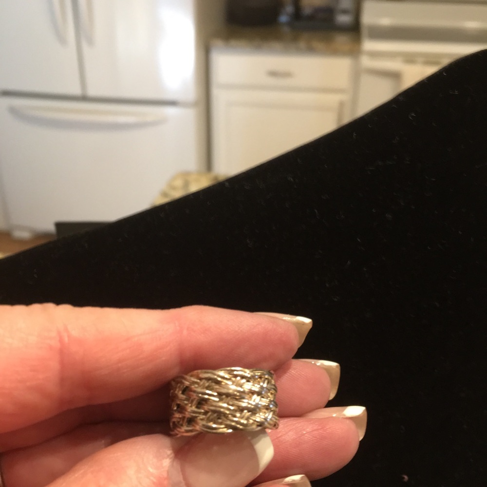 Ring